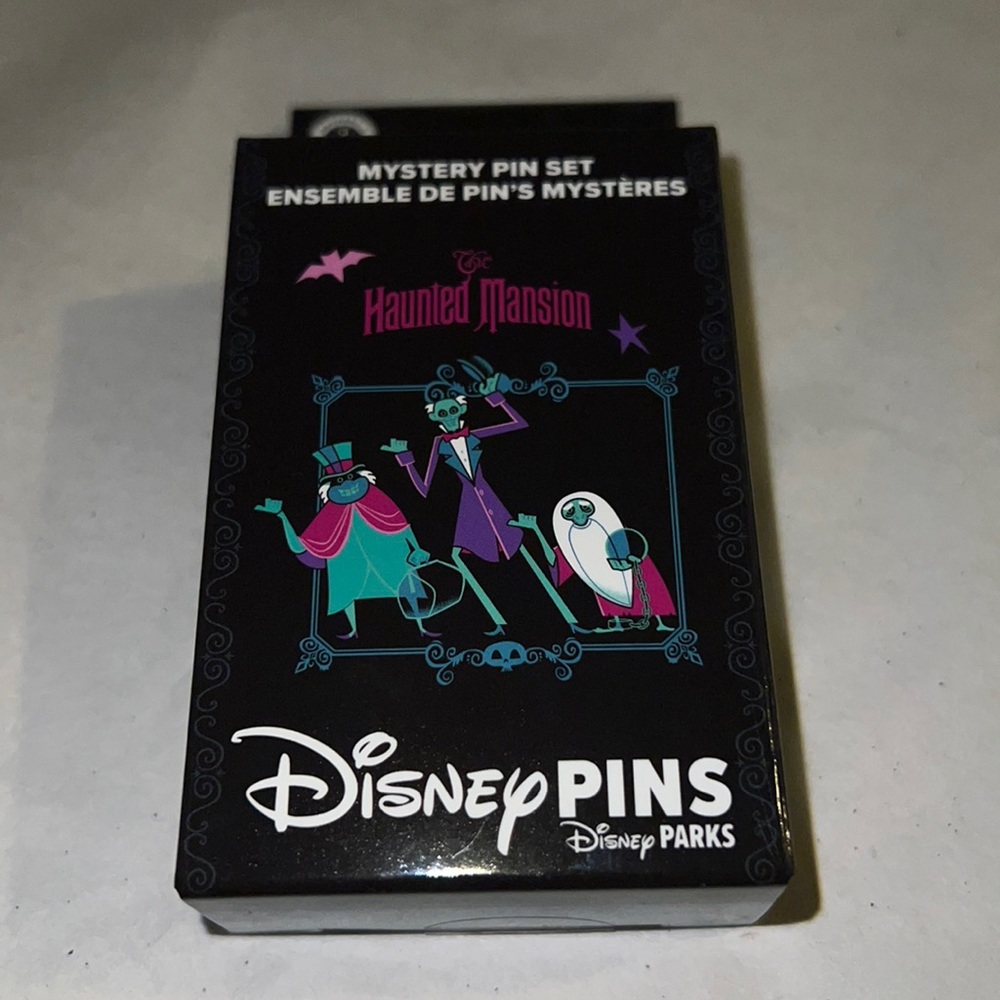 Disney 2023 **SEALED** Mystery Pin Set The Haunted Mansion
